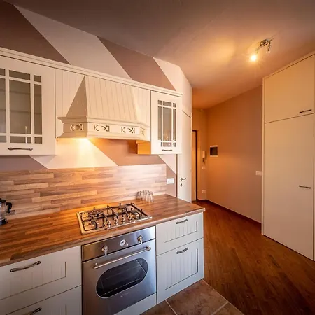 펜션 La Finestra Sul *